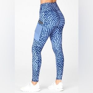 On-The-Go PowerHold High-Waisted Legging